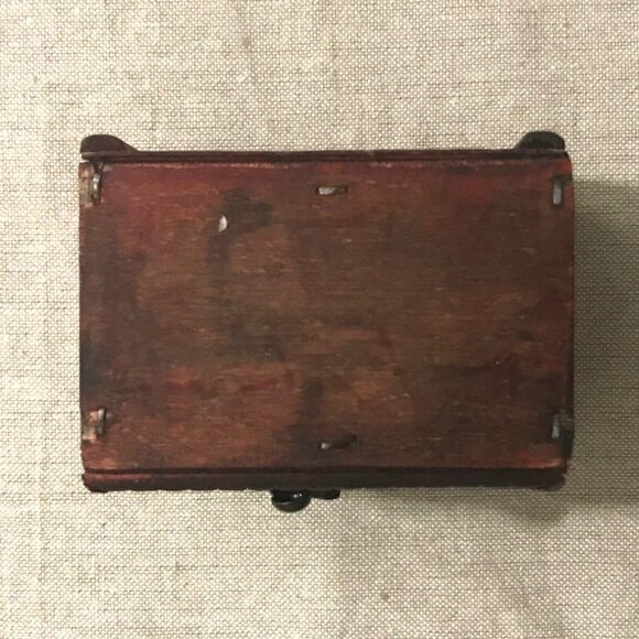 Vintage Wooden Mini Treasure Chest Box - Picture 9 of 12